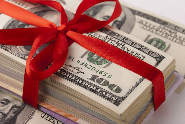 Gift Tax Q and A for Family Caregivers-Image