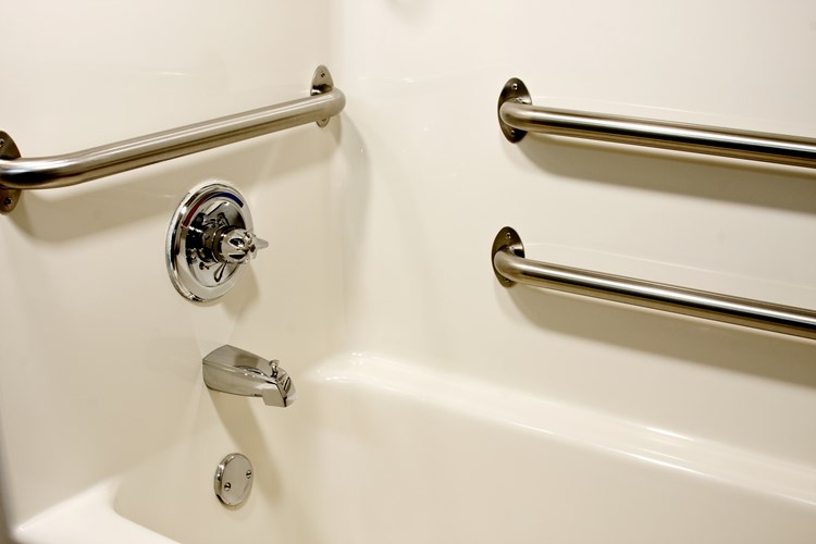 Grab Bar Safety Tips-Image