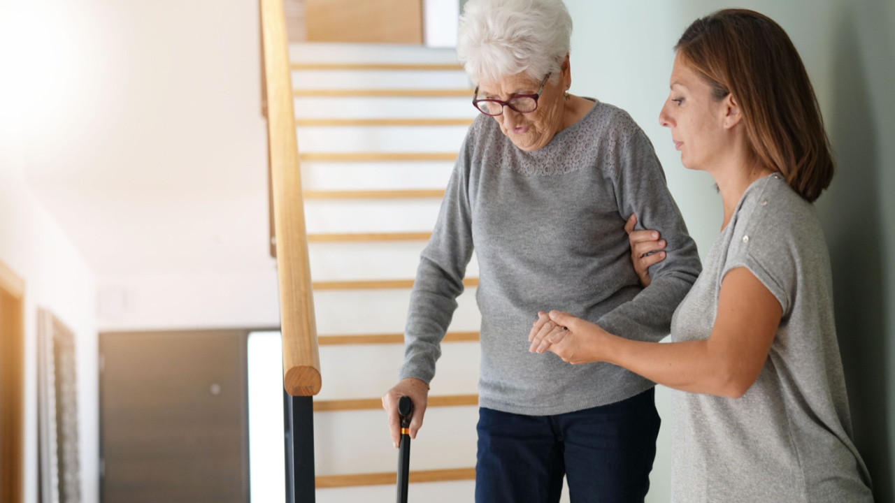 4 Alternatives to Assisted Living: How Your Loved One Can Age in Place-Image