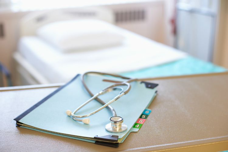 The Risks and Benefits of Feeding Tubes for Seniors