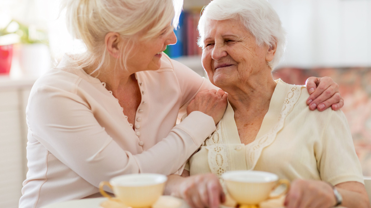 Home Care vs. Home Health Care: What’s the Difference?-Image