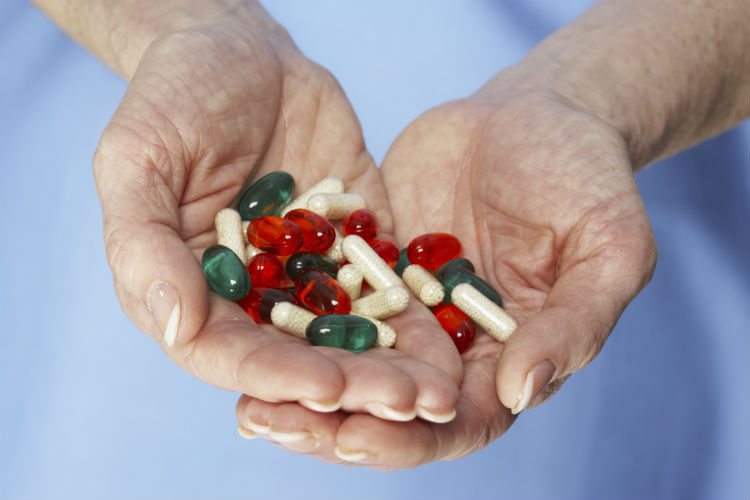 Solving Senior Medication Problems: Turn to the Doctor or Pharmacist-Image