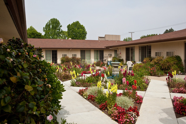 Windsor Glendale, CA - Nursing Home | AgingCare.com